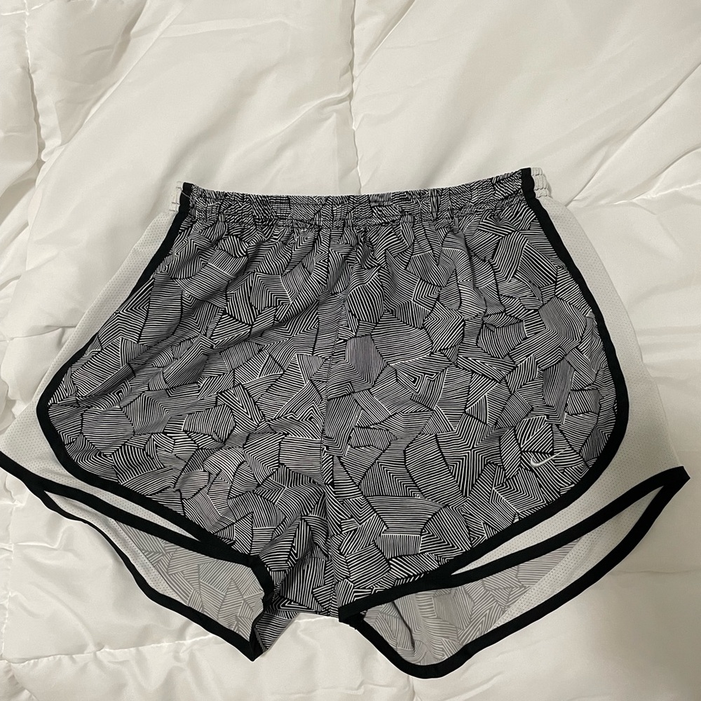 Nike Black and White Women's Dri-FIT Tempo Mid-Rise Brief-Lined Running Shorts